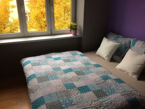 1 Schlafzimmer, individuell dekoriert, individuell eingerichtet
