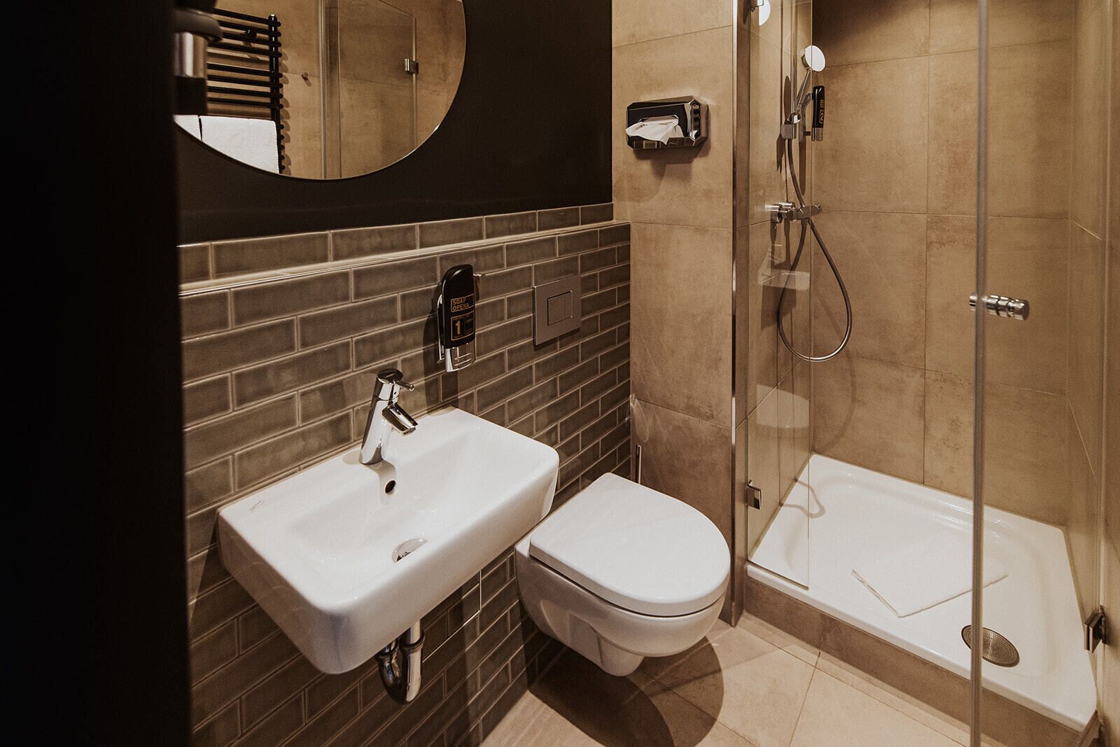 individually decorated, individually furnished, desk, soundproofing