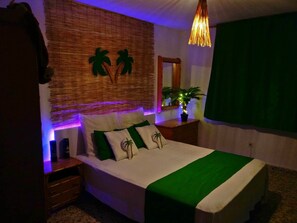 Classic Double Room, Shared Bathroom