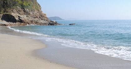 ¡NUEVO PARA EL VERANO 2018! 5 minutos a pie de la playa, entorno del pueblo.
