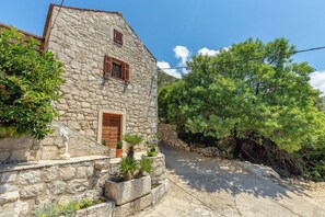 Uklassifisert bilde, 2 av 43, knapp