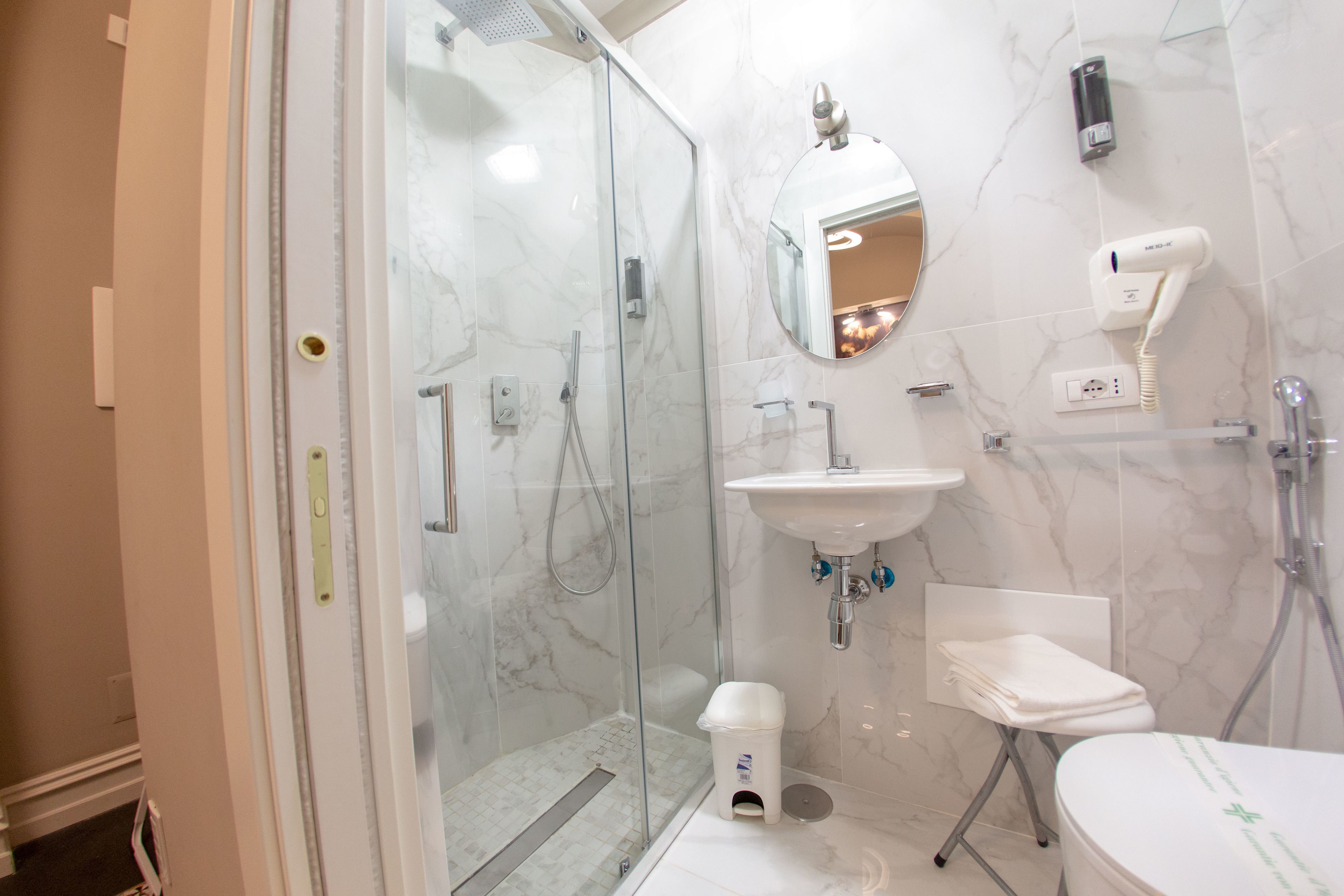 Photo - Leone Camere D'autore - CHIAIA