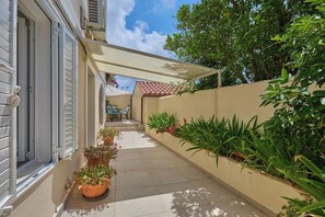 Imagen sin descripción, 4 de 25, botón