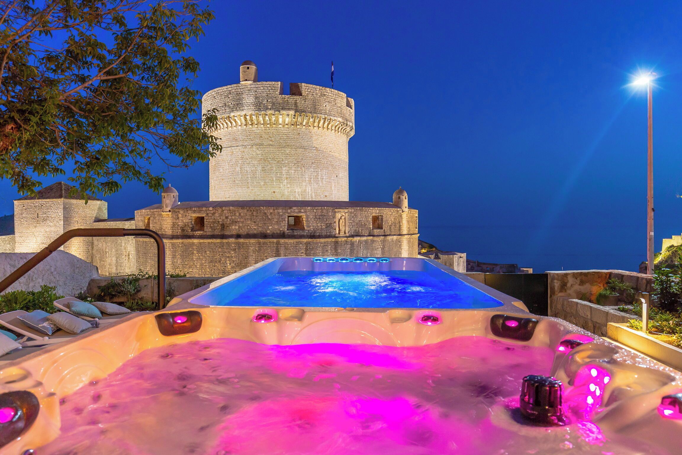 Idromassaggio all'aperto