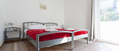 1 bedroom, iron/ironing board, free WiFi, bed sheets