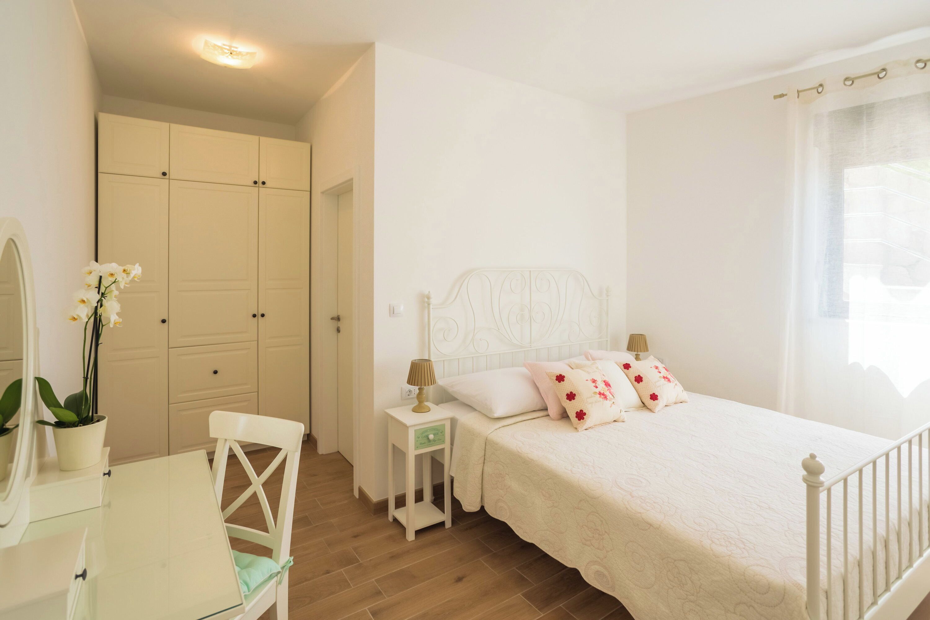 3 Schlafzimmer, Bügeleisen/Bügelbrett, Bettwäsche