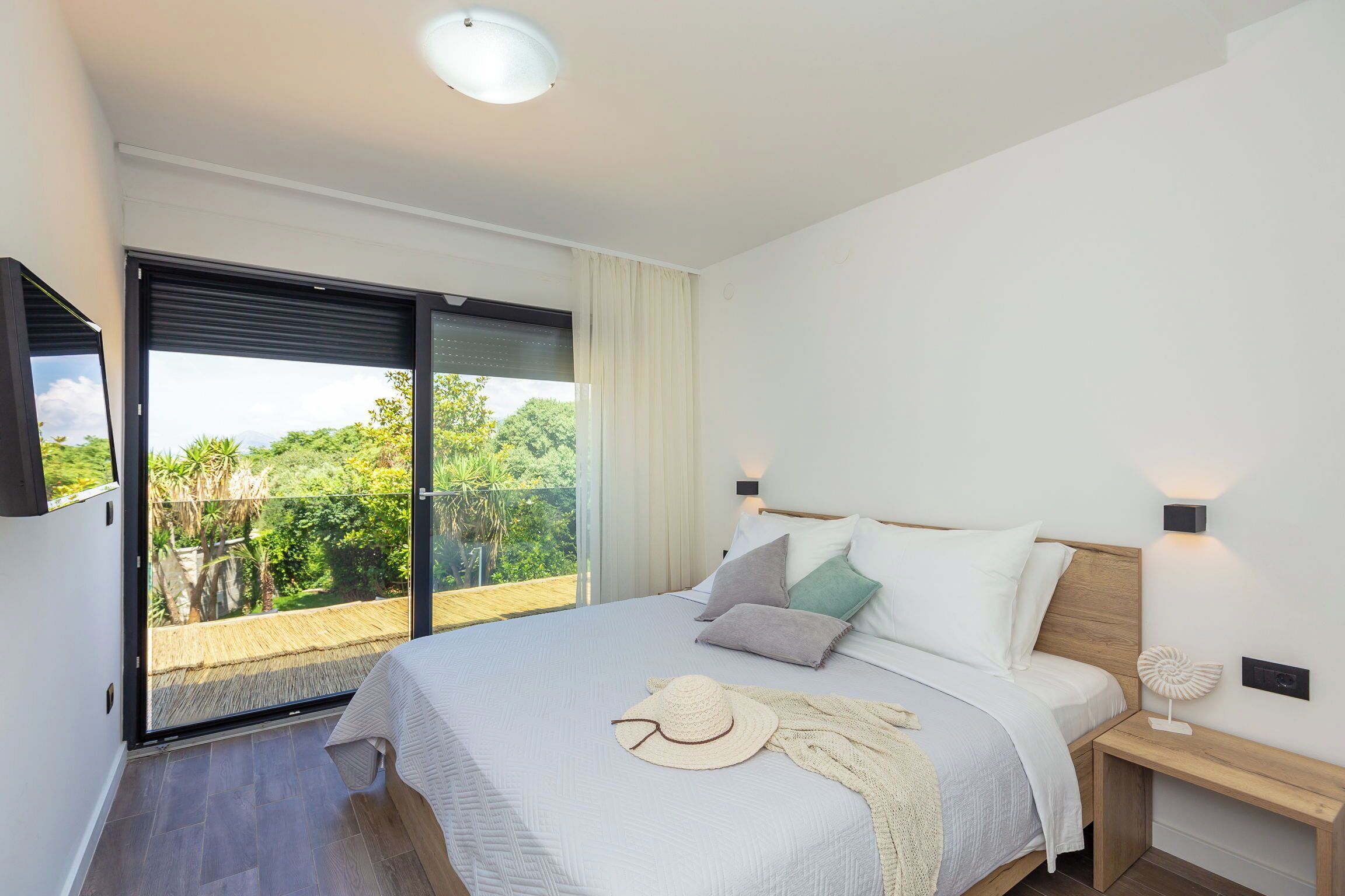 6 Schlafzimmer, Bügeleisen/Bügelbrett, Bettwäsche