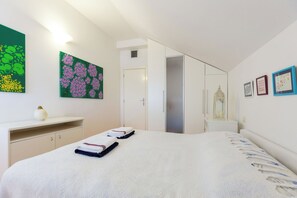 3 Schlafzimmer, Bügeleisen/Bügelbrett, Bettwäsche