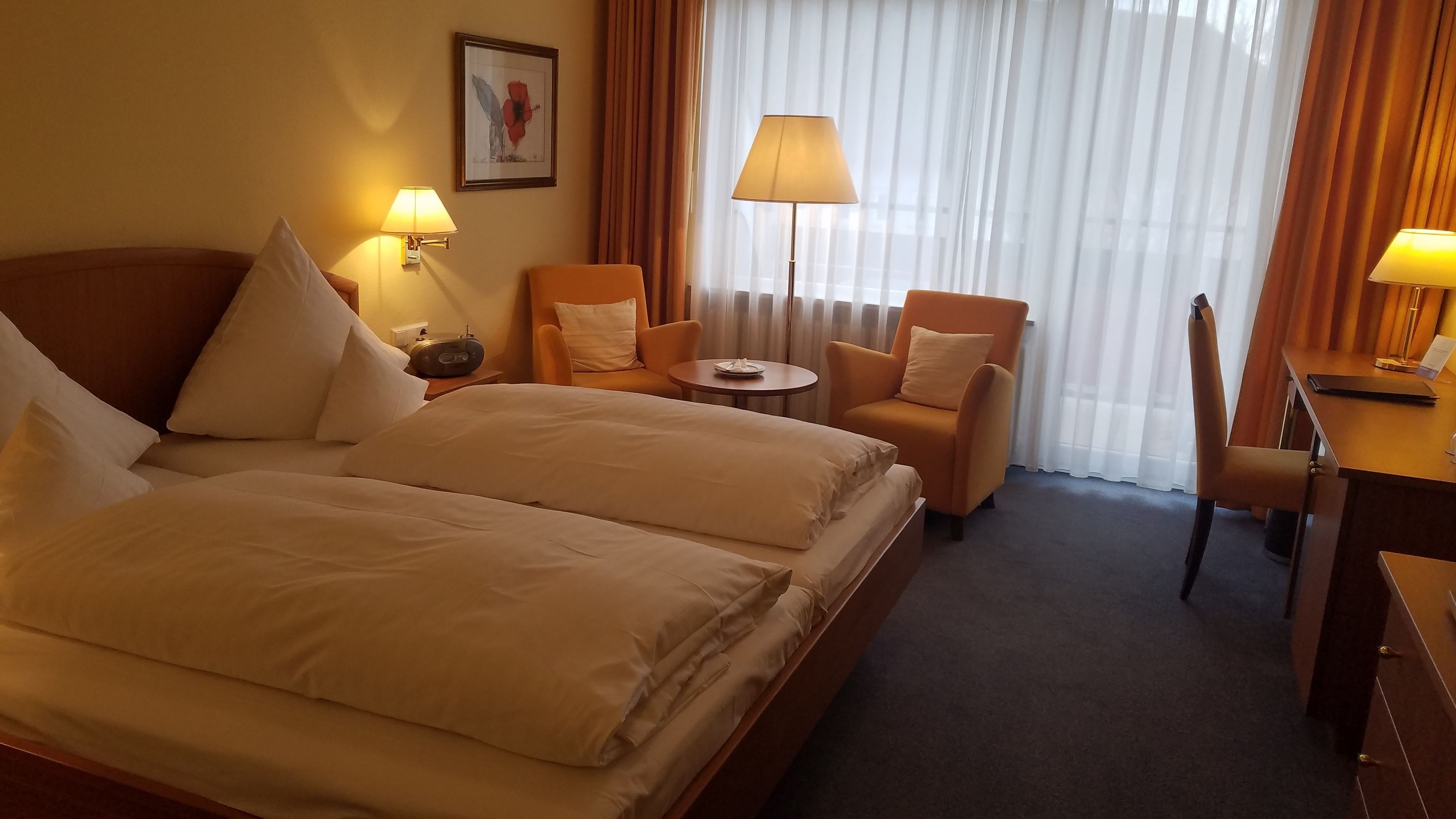 Hypo-allergenic bedding, down comforters, in-room safe