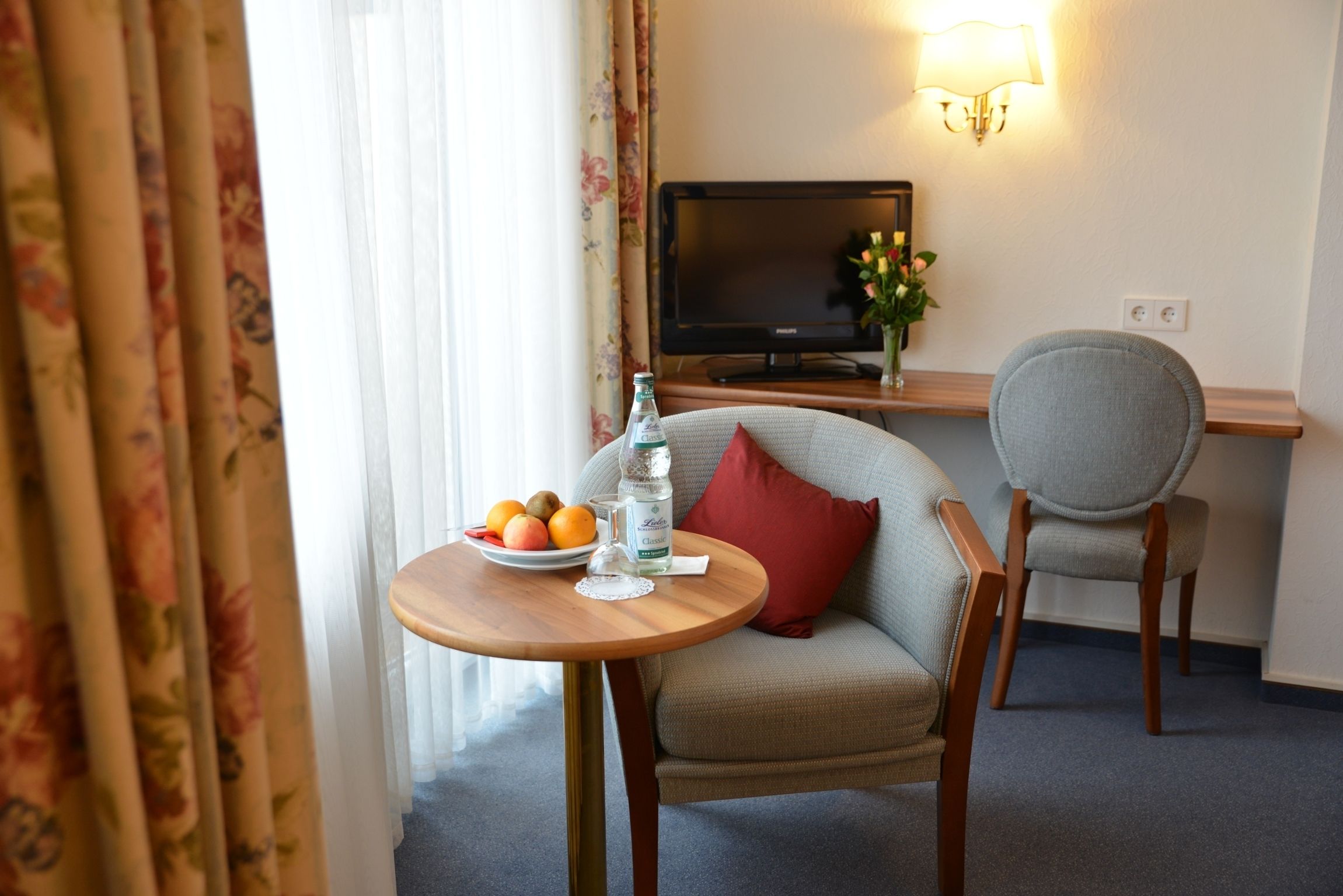 single room, balcony | room amenity