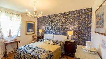 5 Schlafzimmer, Bügeleisen/Bügelbrett, Bettwäsche