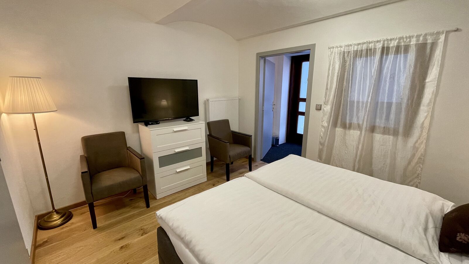 Dobbelt- eller tomannsrom – økonomi | Minibar, safe på rommet, individuelt dekorert og individuelt innredet