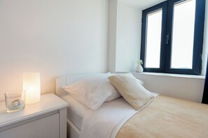 4 Schlafzimmer, Bügeleisen/Bügelbrett, Bettwäsche