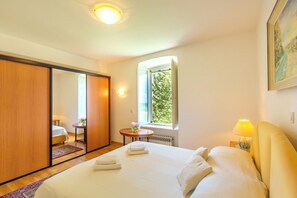 3 bedrooms, iron/ironing board, bed sheets - Hedera Estate, House Hedera V (Dubrovnik)