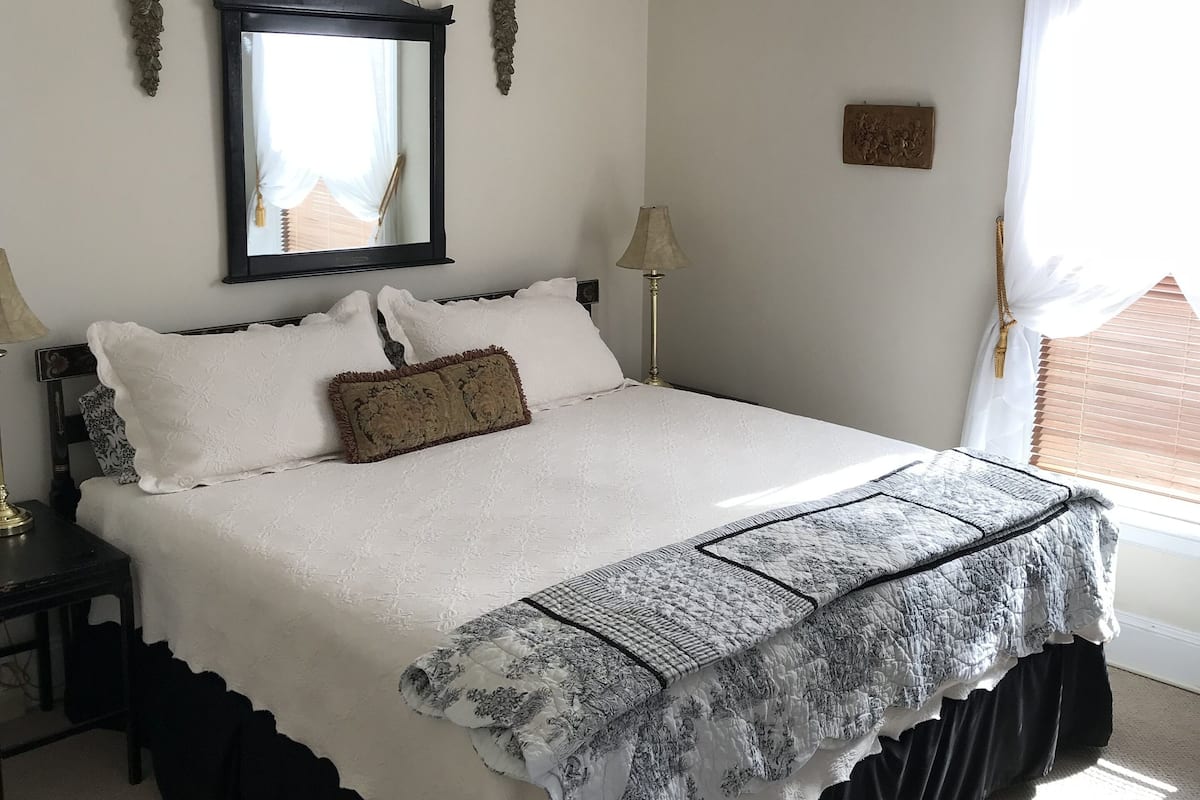 Classic Double Room | Premium bedding, individually decorated, individually furnished
