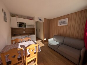 Fernseher, DVD-Player