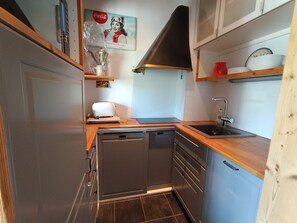 Réfrigérateur, lave-vaisselle