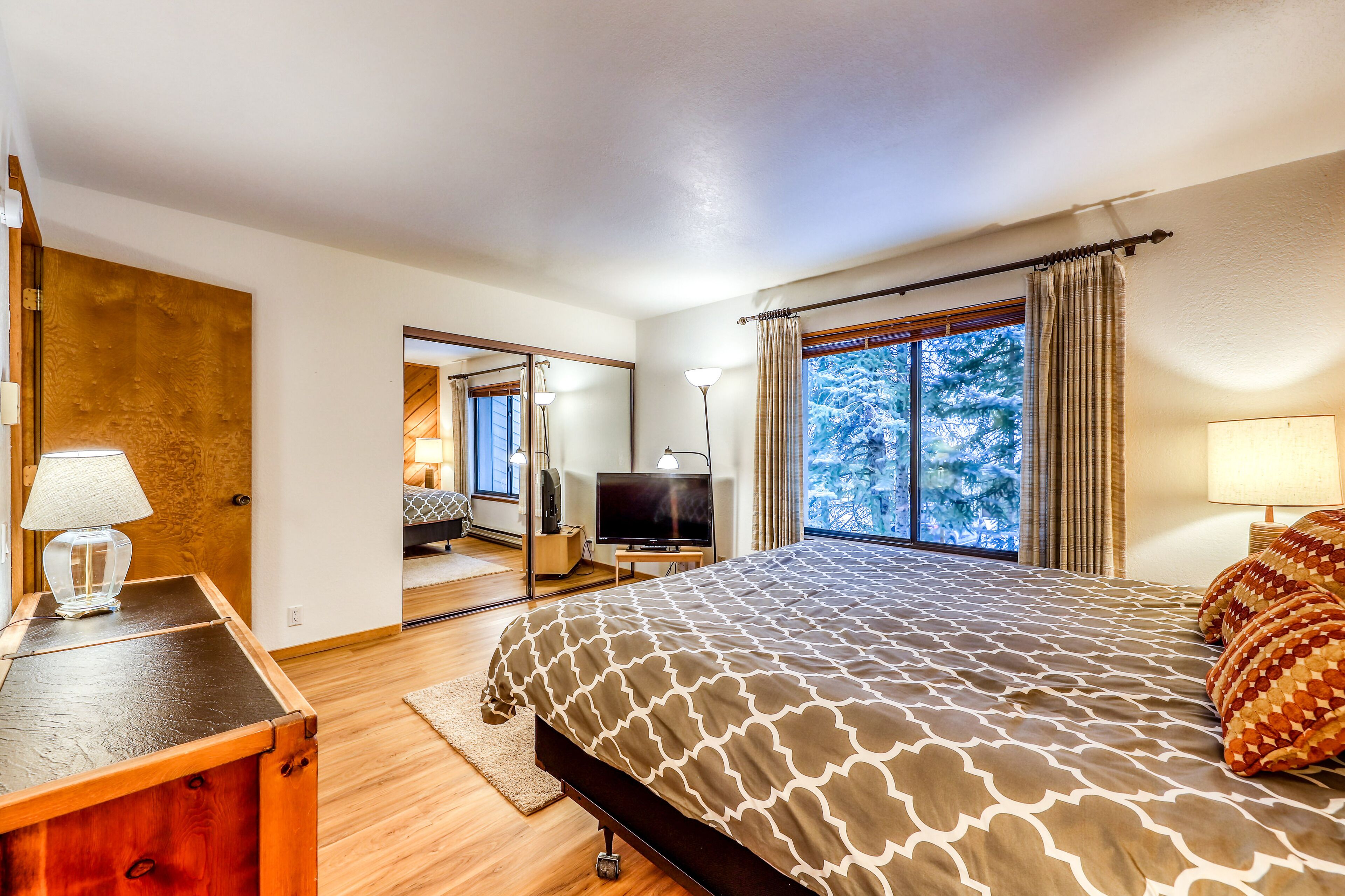 1 bedroom, Internet, bed sheets