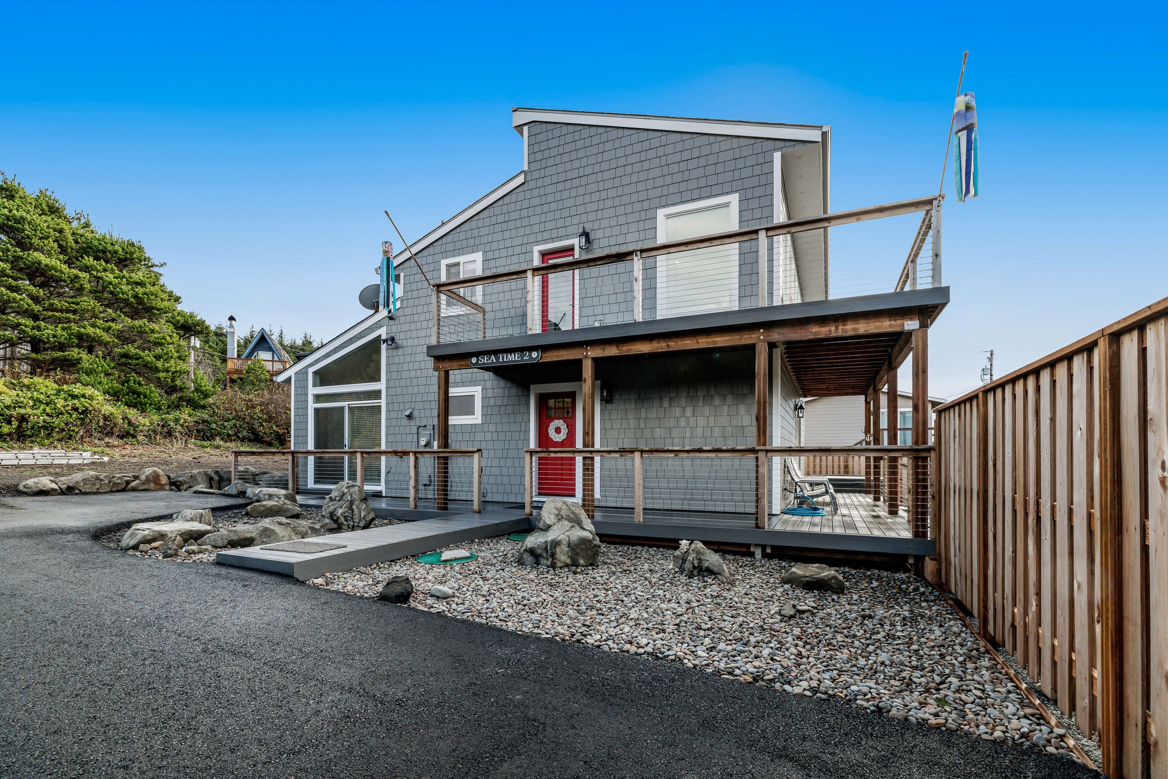 Oceanfront home with hot tub, private beach access & ocean views - dog-friendly