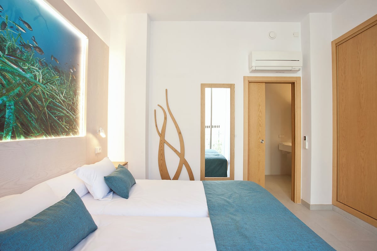 Apartment, 1 Bedroom, Terrace | 2 bedrooms, in-room safe, desk, soundproofing