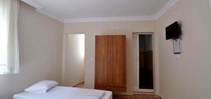 Apartment | Bathroom | Shower