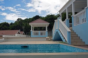 Outdoor pool - Trilogy Villas (Falmouth Harbour)