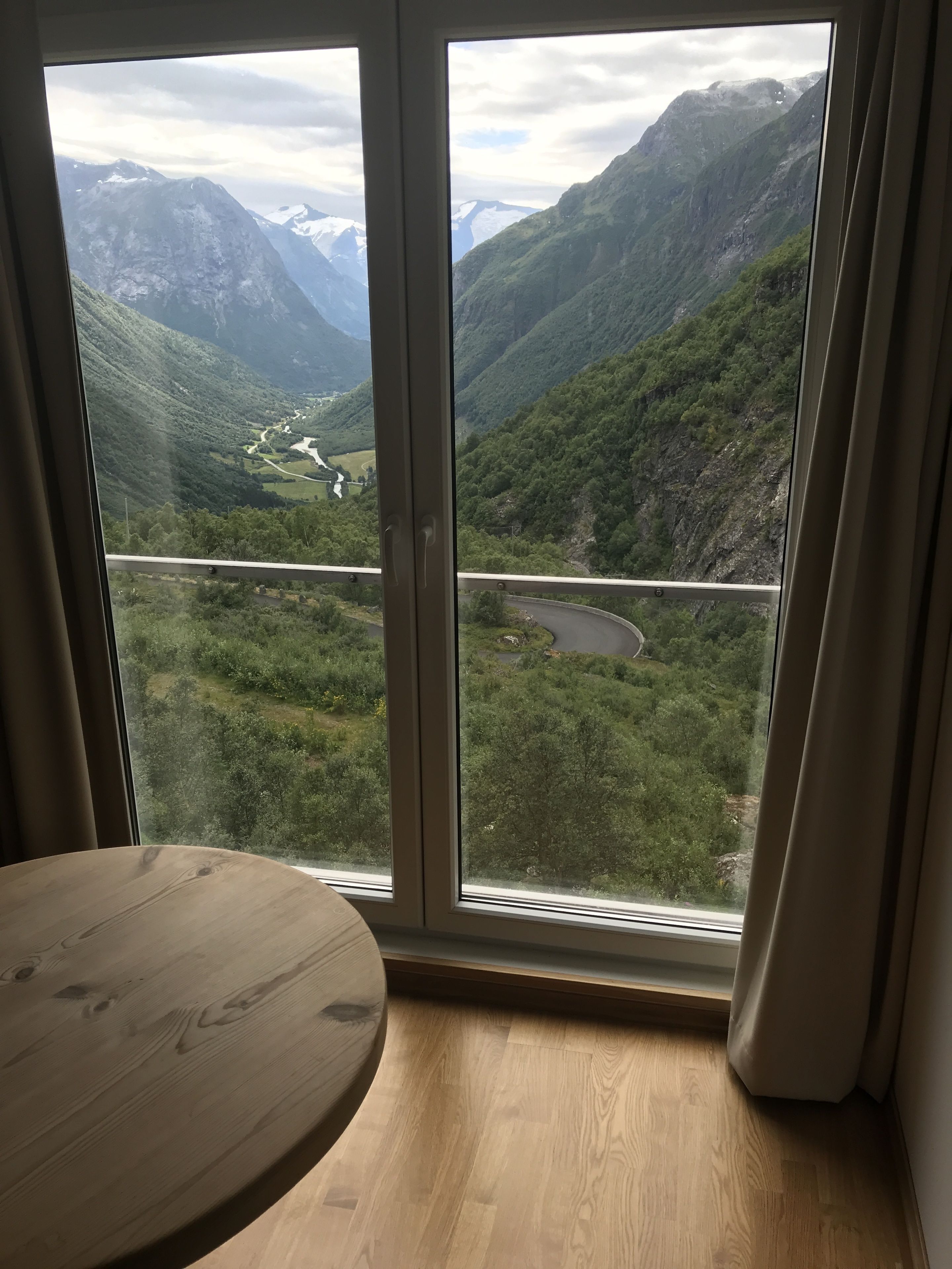 Blackout drapes, soundproofing, free WiFi, bed sheets