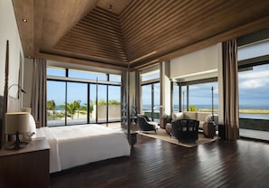 Presidential Villa, Ocean View (Nusantara) | In-room safe, desk, blackout drapes, iron/ironing board - The Apurva Kempinski Bali (Nusa Dua)