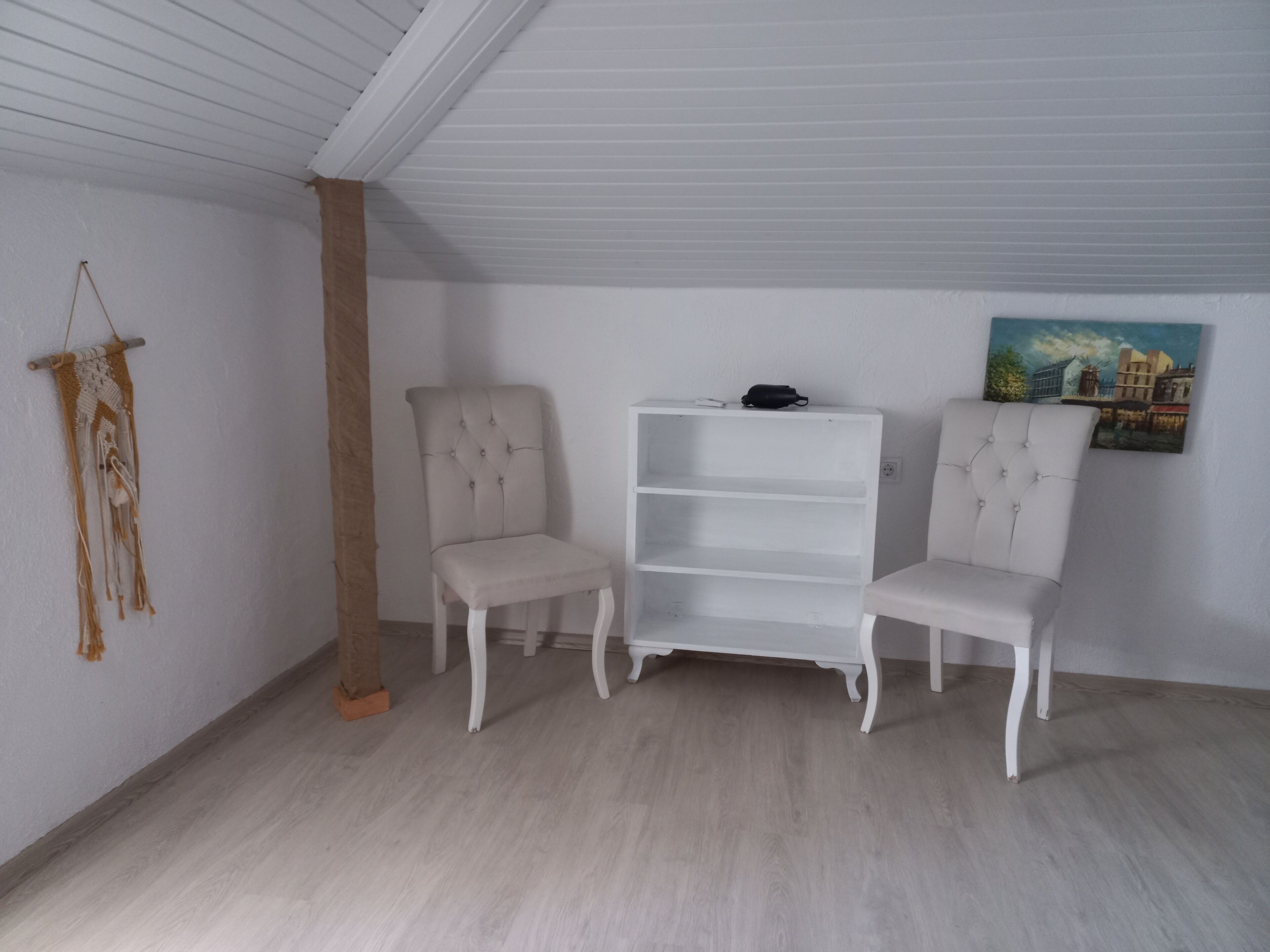 cati oda | premium bedding, soundproofing, free wifi, bed sheets