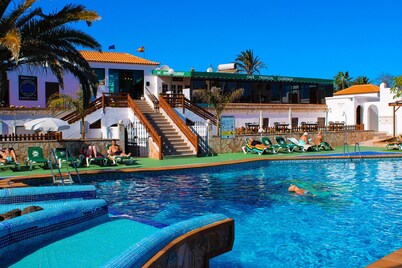 Castillo Beach Club Apartments