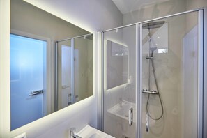 Apartment, Courtyard View (Weitblick) | Bathroom