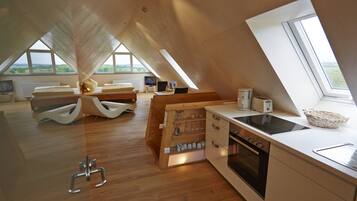 Studio Suite trăng mật, 1 phòng ngủ, quang cảnh thung lũng (Wolke 7) | Bếp riêng | Tủ lạnh, lò nướng, bếp nấu, dụng cụ pha cà phê/trà