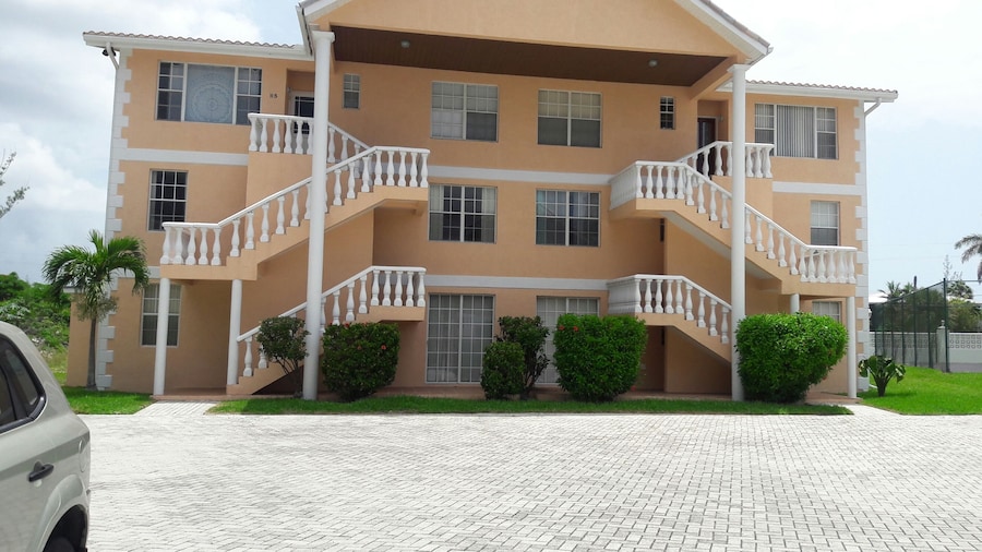 Waters Edge Condo With Boat Slip