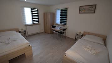 Apartemen, 3 kamar tidur (23-00) | 3 kamar tidur, Wi-Fi gratis, dan seprai linen