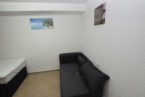 Apartamento, 1 quarto (91-00) | Comodidades do quarto