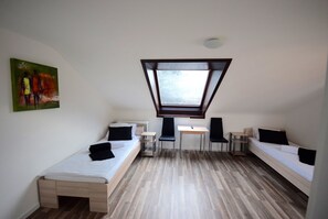 Apartment, Multiple Bedrooms (51-00) | Wi-fi percuma, cadar katil 
