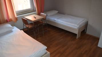 Apartment, Multiple Bedrooms (49-00) | 3 bedrooms, free WiFi, bed sheets