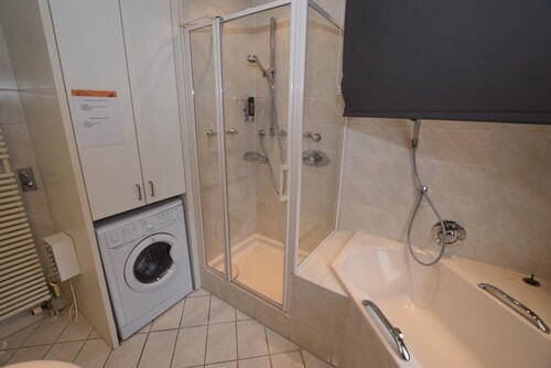 Monteurzimmer Kircheim unter Teck - Hostel