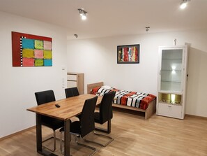 Apartment, 2 Schlafzimmer (104-00)