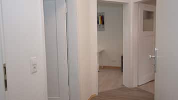 Apartment, 2 Bedrooms (96-00) | Free WiFi, bed sheets