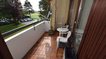 Appartamento, 2 camere da letto (39-00) | Balcone