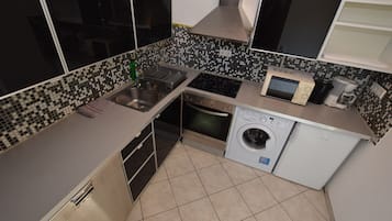 Appartamento, 2 camere da letto (39-00) | Cucina privata | Frigorifero, microonde, forno, piano cottura