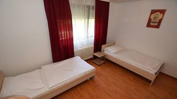 Căn hộ, 2 phòng ngủ (39-00) | 2 phòng ngủ, truy cập Internet không dây miễn phí, bộ trải giường