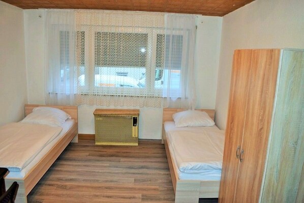 아파트, 침실 2개 (42-00) | 2 개의 침실, 무료 WiFi, 침대 시트