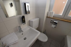 무료 세면용품, 타월