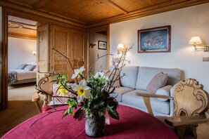 Suite | In-room safe, desk, soundproofing, free WiFi - Le Chamois d'Or (Cordon)