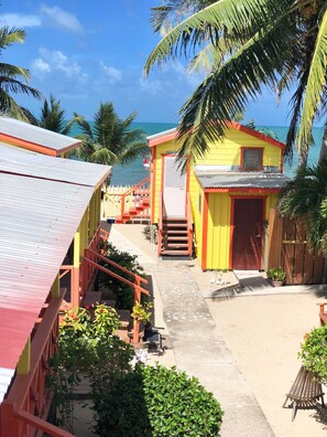 Business Apartment, 2 Bedrooms, Kitchen, Partial Sea View | 1 bedroom, individually decorated, individually furnished