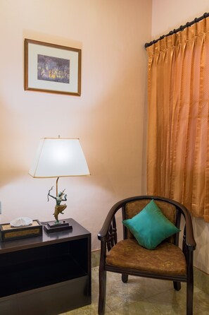 وسيلة  راحة في الغرفة