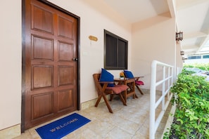 Terrace/patio - Smile House Karon (Karon)