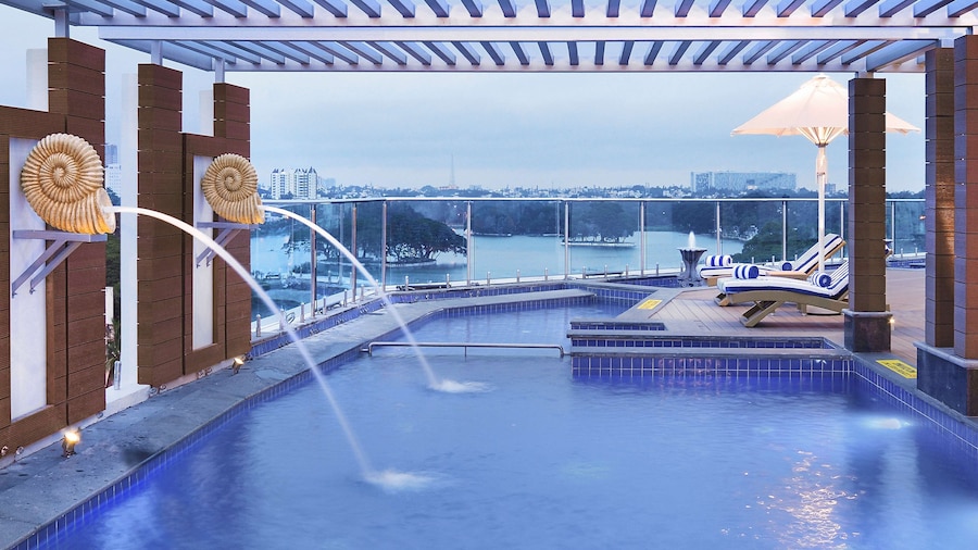 Radisson Bengaluru City Center